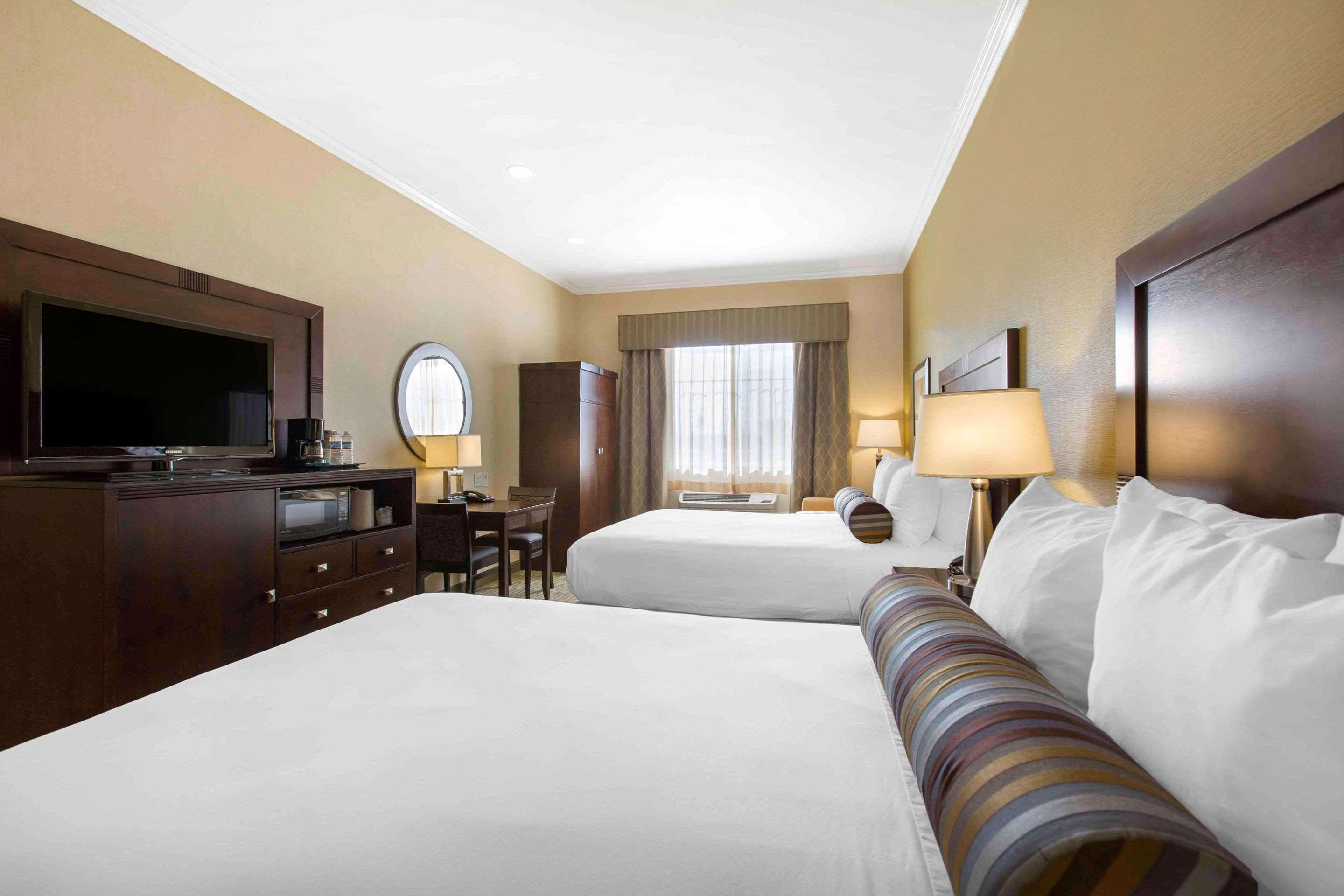 The Oaks Hotel & Suites El Paso de Robles Exterior foto