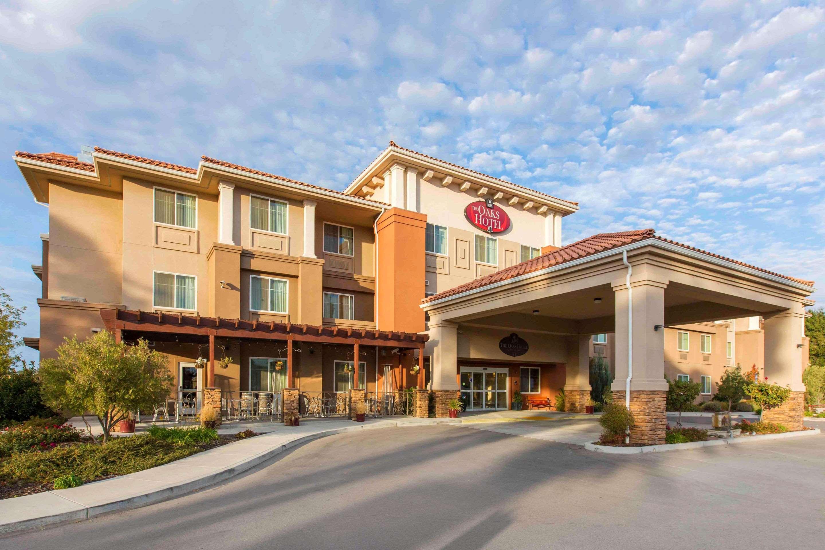 The Oaks Hotel & Suites El Paso de Robles Exterior foto