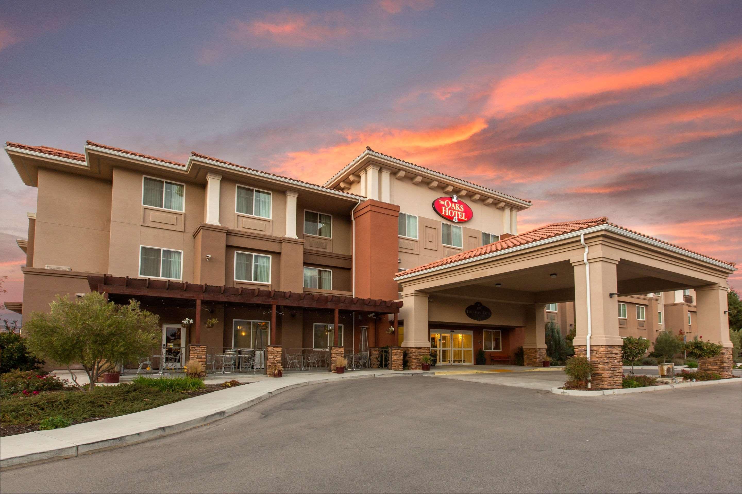 The Oaks Hotel & Suites El Paso de Robles Exterior foto